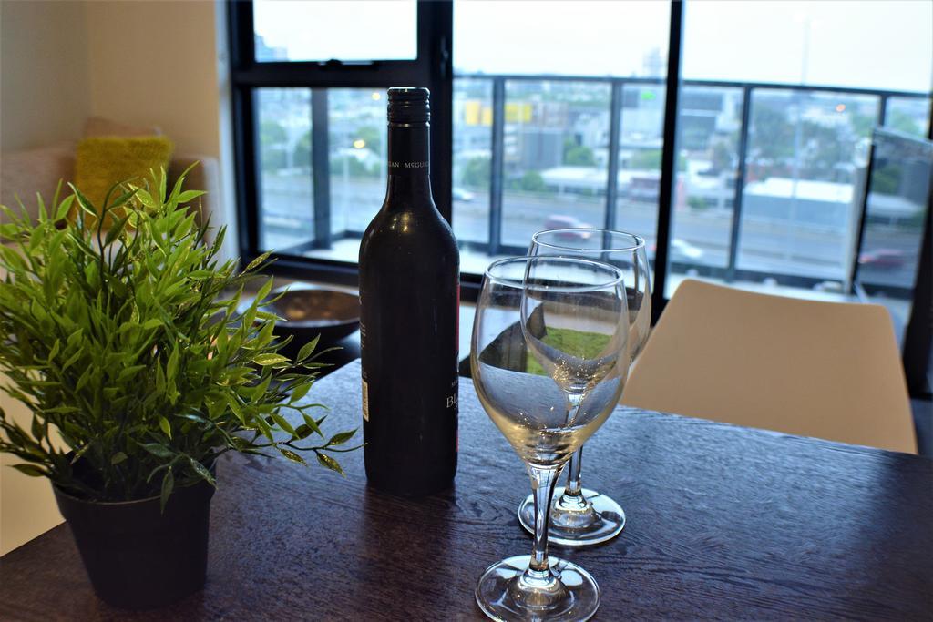 Royal Stays Apartments Melbourne- Southbank ภายนอก รูปภาพ